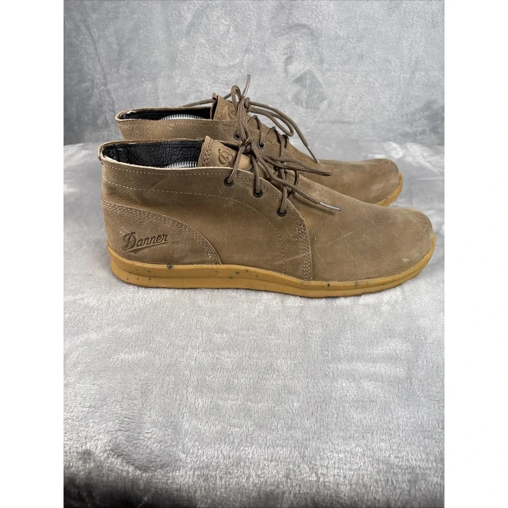 Danner Forest Timberwolf Chukka Boots Mens Size 10.5 Casual Workwear